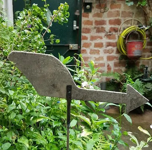 Апартаменты Lapetitemaisondeparis *